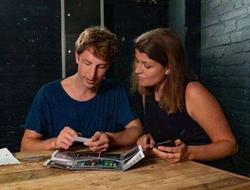 Escape Room The Game - 2 Spelers Editie -Spel Speelgoed Winkel escape room 2 spelers web