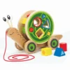 Walk-A-Long Snail -Spel Speelgoed Winkel hape e0349 hape speelgoed walk a long snail product e0349