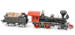 Metal Earth - Wild West 4-4-0 Locomotive -Spel Speelgoed Winkel zijaanzicht locomotief web